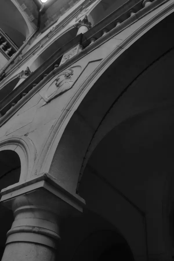 aussergewoehnliche-hochzeitsfotografie-stuttgart-architektur-moderne-hochzeitslocation aussergewoehnliche-hochzeitsfotografie-stuttgart-architektur-moderne-hochzeitslocation