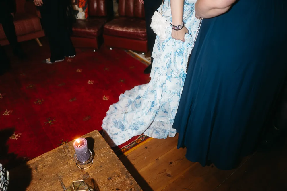 hochzeitsfotografie-berlin-detail-kerze-brautkleid hochzeitsfotografie-berlin-detail-kerze-brautkleid