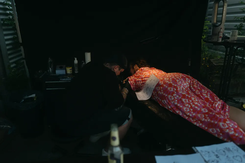 hochzeitsfotografie-stuttgart-tattoo-moment hochzeitsfotografie-stuttgart-tattoo-moment