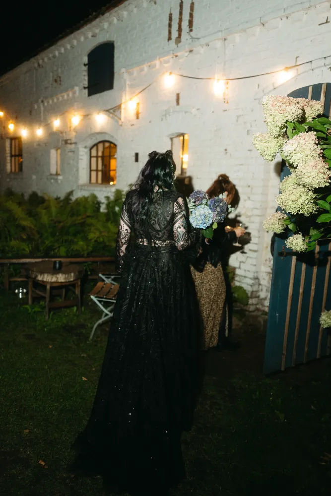 moderne-hochzeitsfotografie-berlin-braut-abend-aussen moderne-hochzeitsfotografie-berlin-braut-abend-aussen